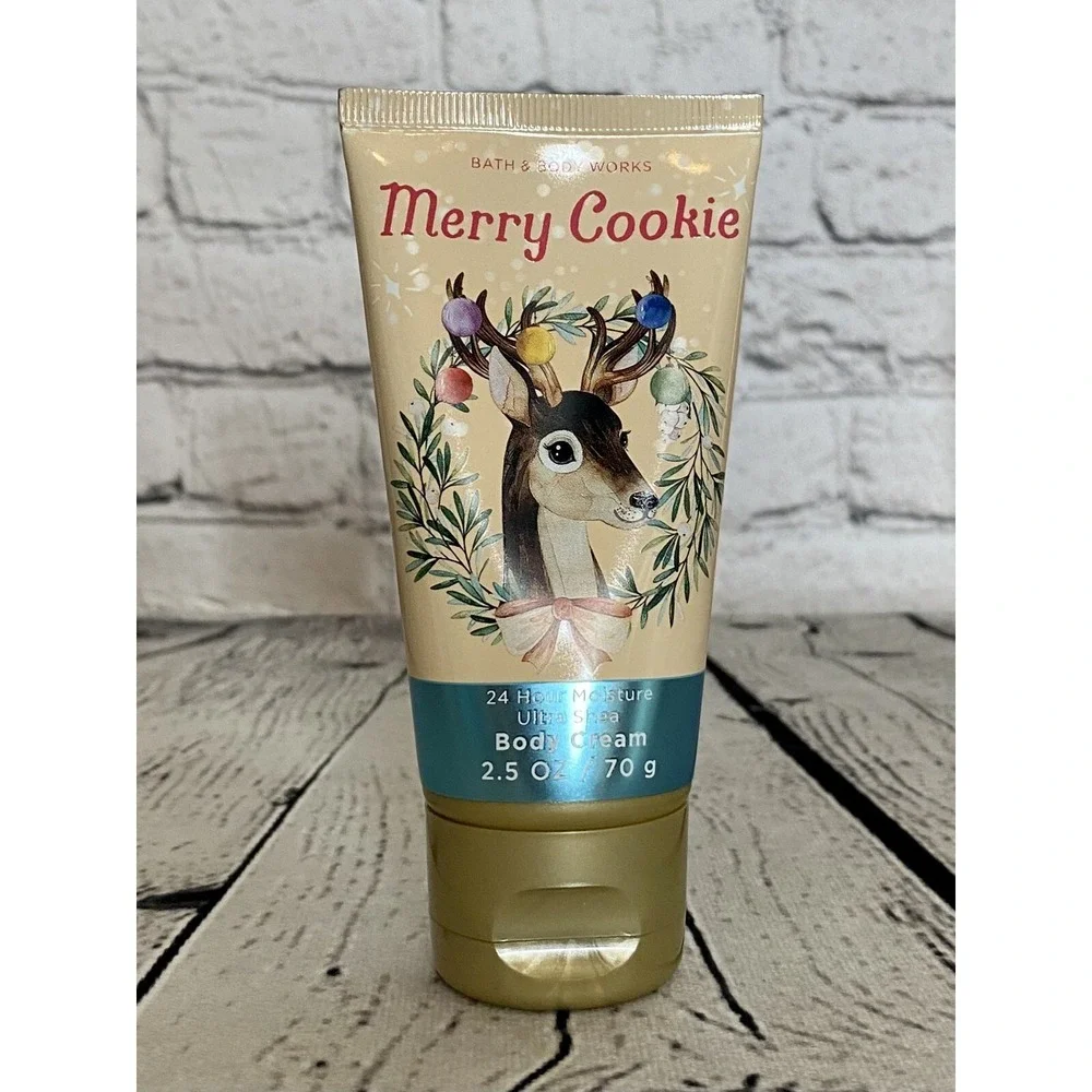 New Bath And Body Works Merry‎ Cookie Hand Soap, Body Gel, And Body Cream.
